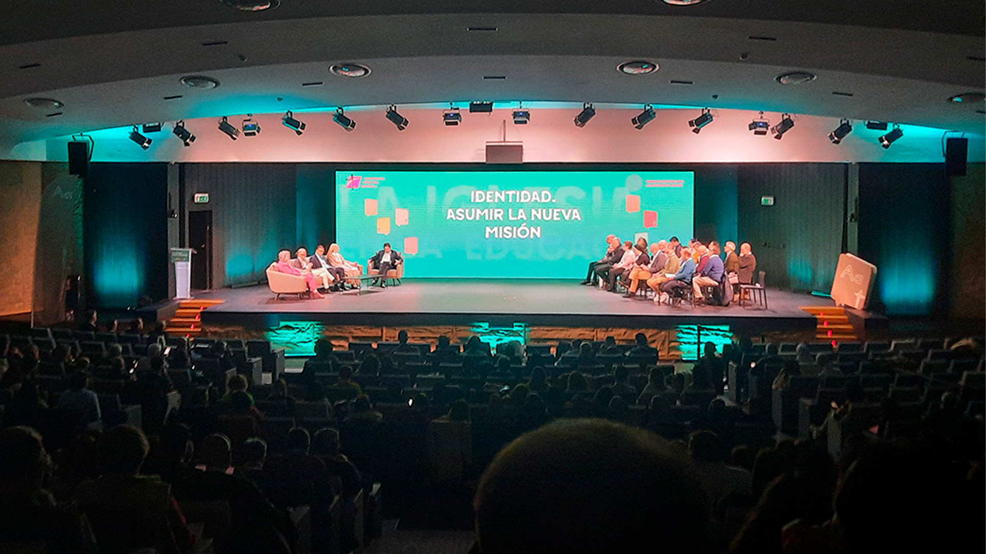 Así es el documento que orientará la labor de la Iglesia en educación